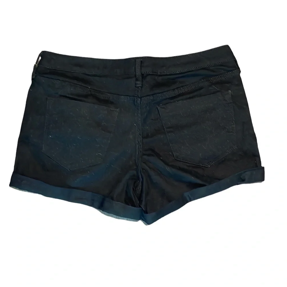 Mossimo Supply Co. classic black